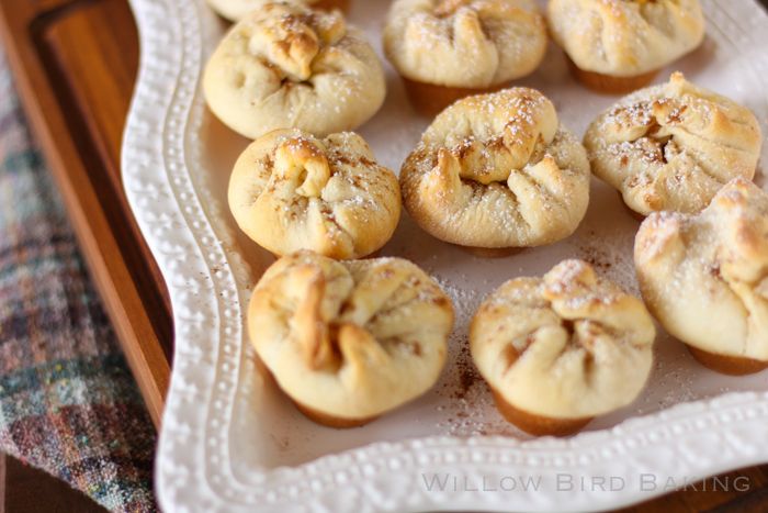 Pumpkin Cheesecake Pillow Popovers