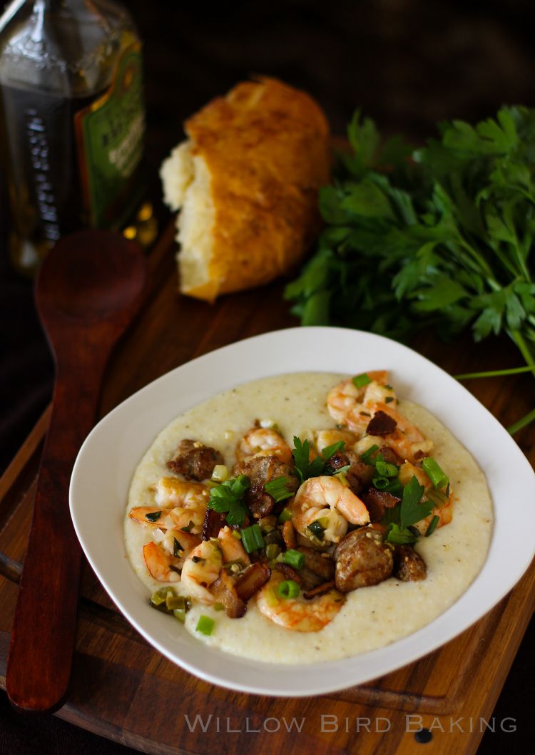 Shrimp and Grits (with Creamy White Cheddar Grits)