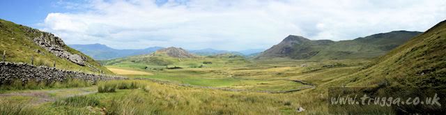 IMAGE: http://i243.photobucket.com/albums/ff140/Trugga_bucket/Holiday%202011/Holiday201100021.jpg