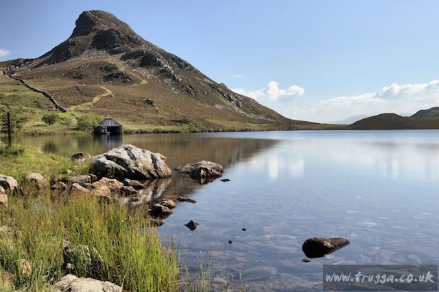 IMAGE: http://i243.photobucket.com/albums/ff140/Trugga_bucket/Holiday%202011/Holiday201100038.jpg