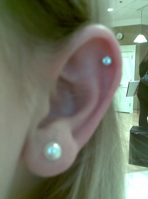 ear.jpg picture by CalitheHippiee