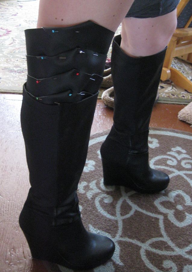 LokiKneePiece1_zpsc25470d3.jpg