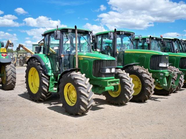 Tractors013.jpg