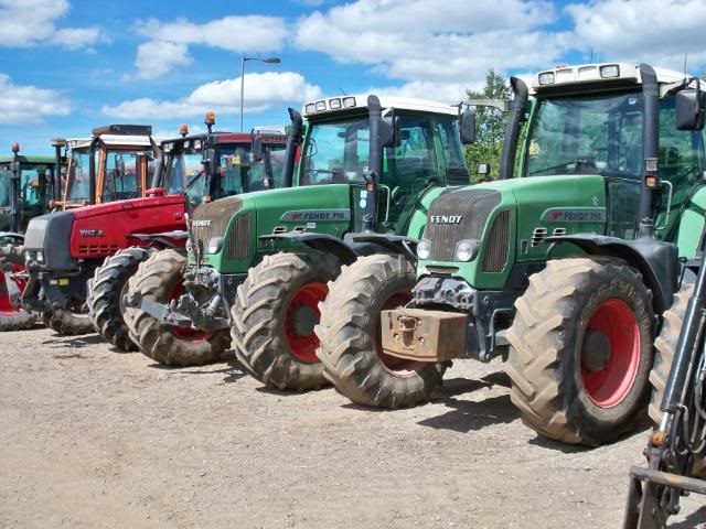 Tractors016.jpg