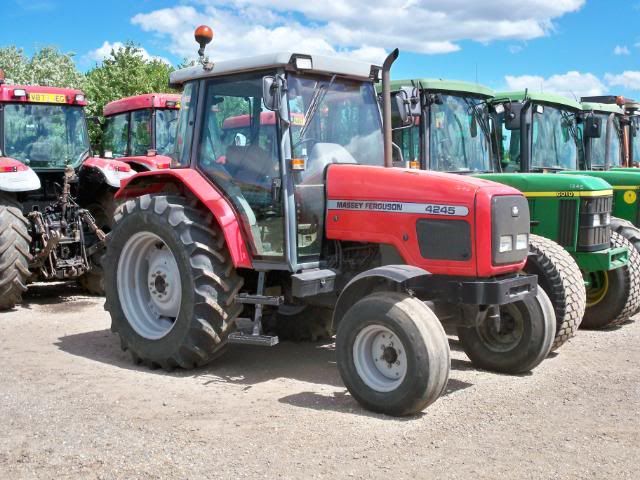 Tractors019.jpg