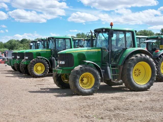 Tractors062.jpg