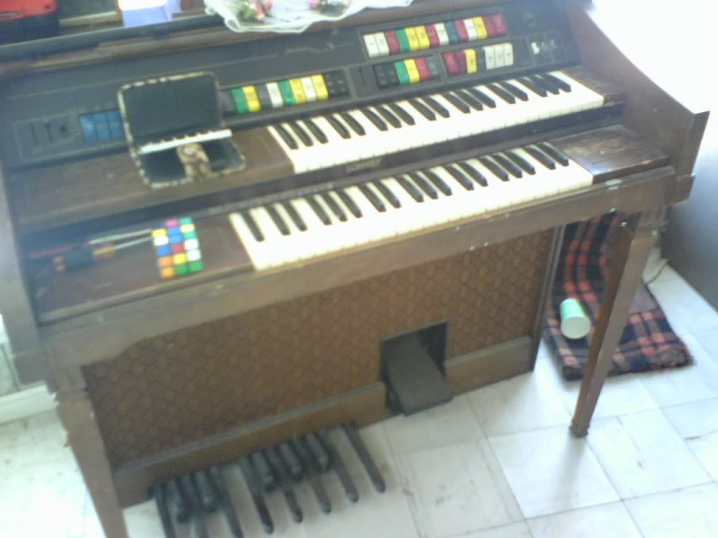 hawthorne_organ.jpg