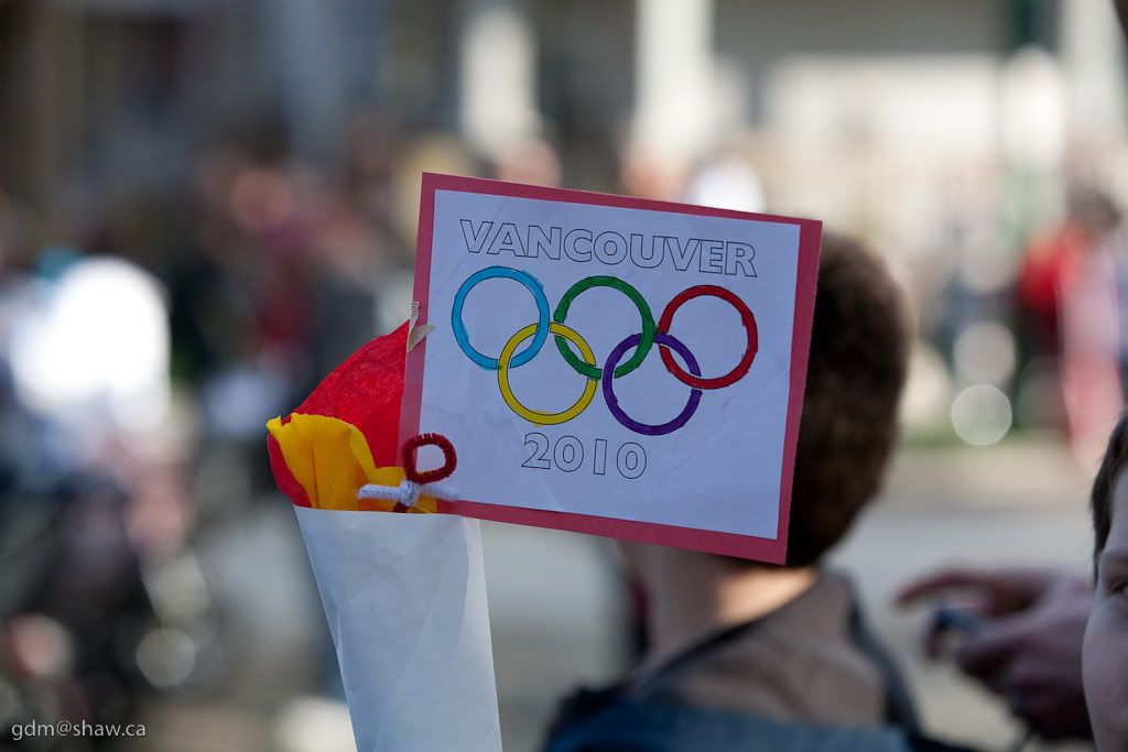 IMAGE: http://i243.photobucket.com/albums/ff44/genodm/Sports/Olympics/IMG_7564.jpg