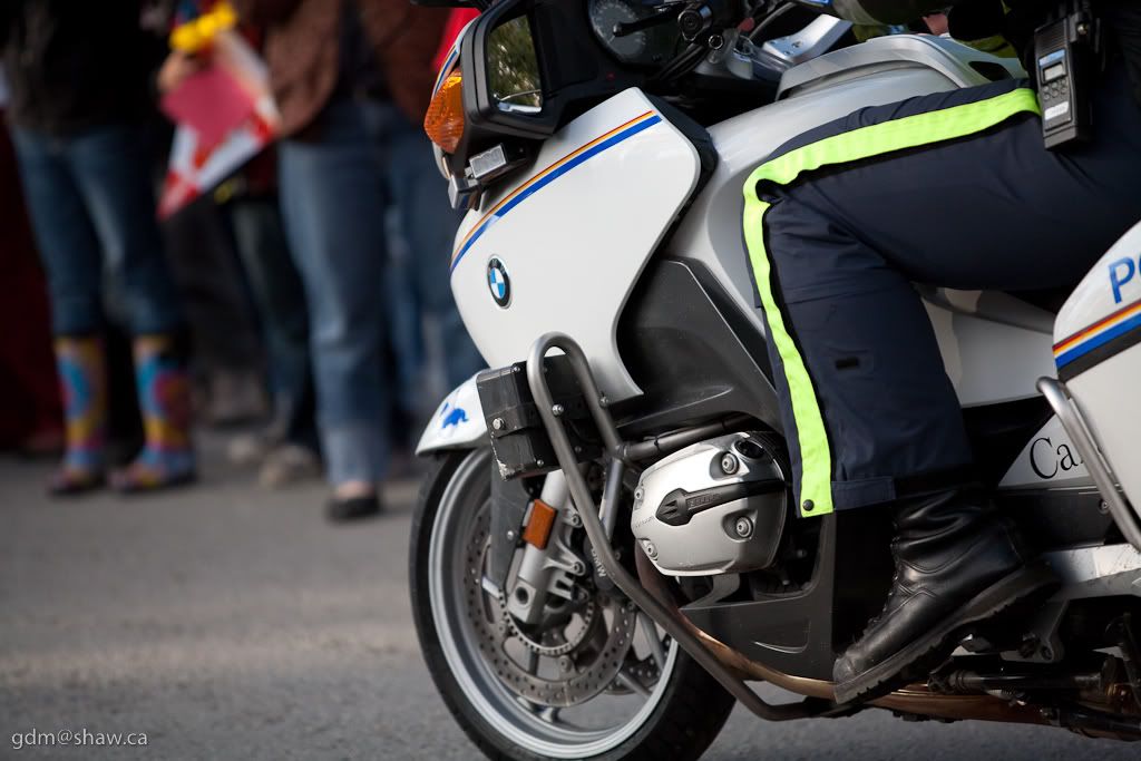 IMAGE: http://i243.photobucket.com/albums/ff44/genodm/Sports/Olympics/IMG_7589.jpg