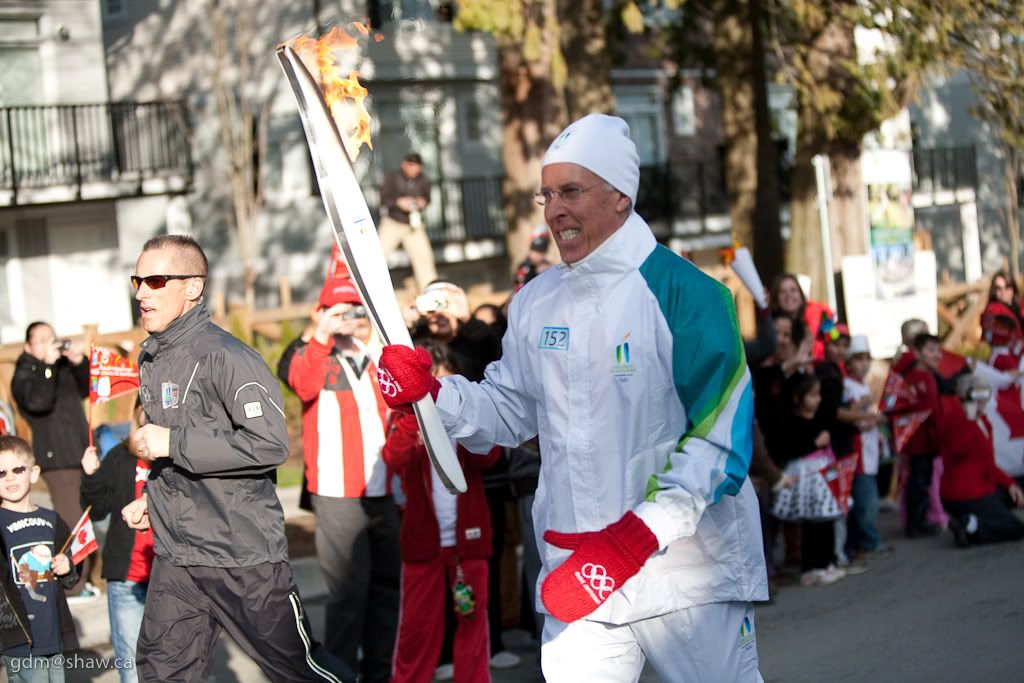 IMAGE: http://i243.photobucket.com/albums/ff44/genodm/Sports/Olympics/IMG_7595.jpg