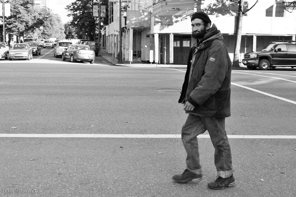 IMAGE: http://i243.photobucket.com/albums/ff44/genodm/Street/Chinatown/IMG_0122.jpg