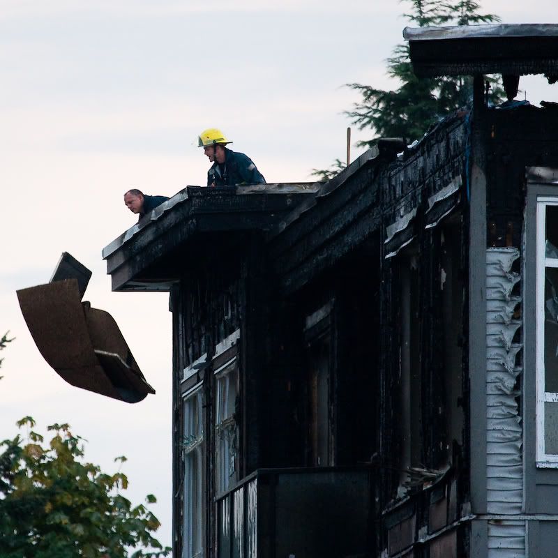 IMAGE: http://i243.photobucket.com/albums/ff44/genodm/Whalley%20Fire/3D3X8126.jpg