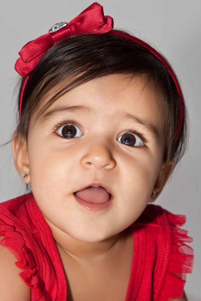 IMAGE: http://i243.photobucket.com/albums/ff44/genodm/portraits/IMG_0684-Edit.jpg