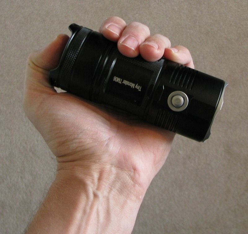 Nitecore TM06 (4xXM-L2 U2, 4x18650) Review: RUNTIMES, BEAMSHOTS, VIDEO ...