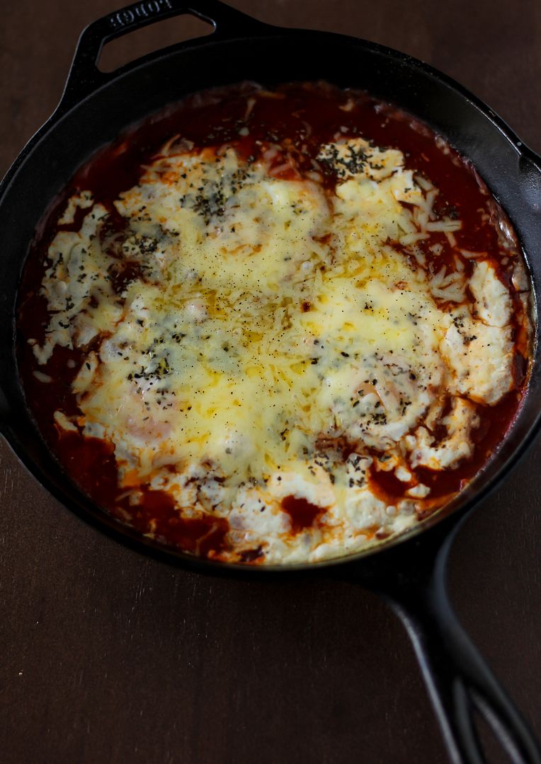 Quick Tomato Baked Eggs Skillet Supper - Willow Bird Baking
