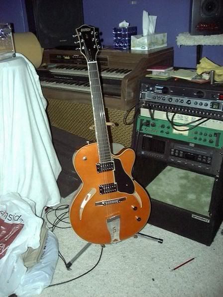 MyGretschFullShot.jpg