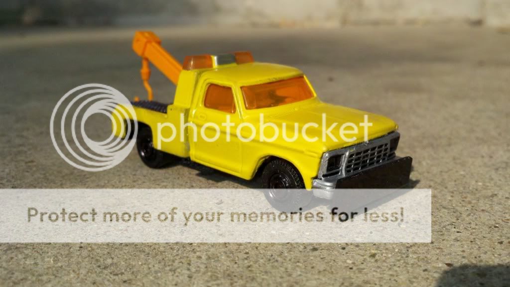 My custom 1979 Cooter's tow truck in 1/64 scale | Dukes Collector